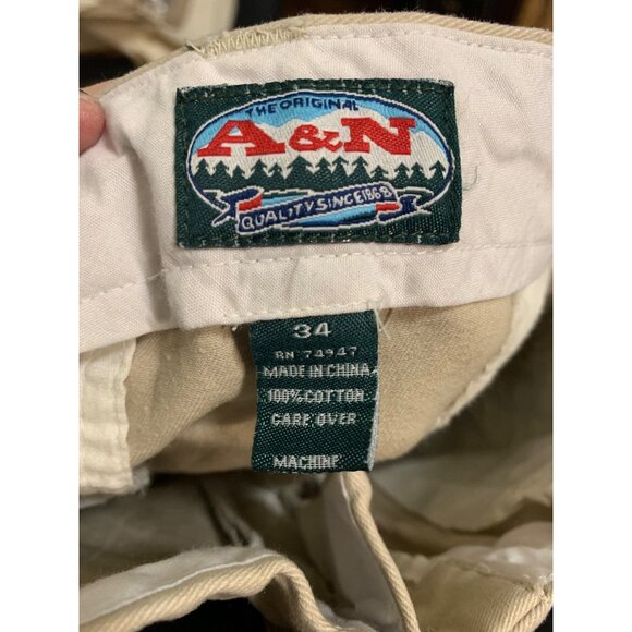 NWT A&N Khakis Cargo Shorts Above Knee Beige Mens Size 34 - Picture 6 of 7